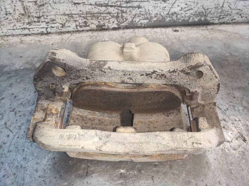 Recambio de pinza freno delantera derecha para land rover discovery v6 td s referencia OEM IAM   