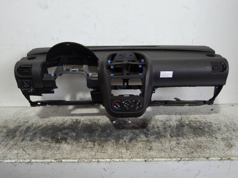 Recambio de kit airbag para opel corsa c club referencia OEM IAM 327963935 24439954 