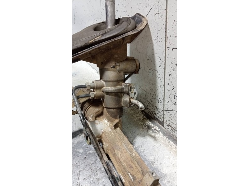 Recambio de cremallera direccion para ford focus berlina (cap) ambiente (d) referencia OEM IAM 5M513200  