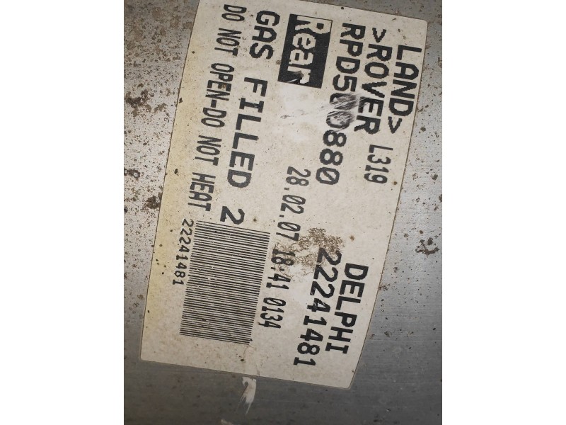 Recambio de amortiguador trasero derecho para land rover discovery v6 td s referencia OEM IAM RPD500880 22241481 