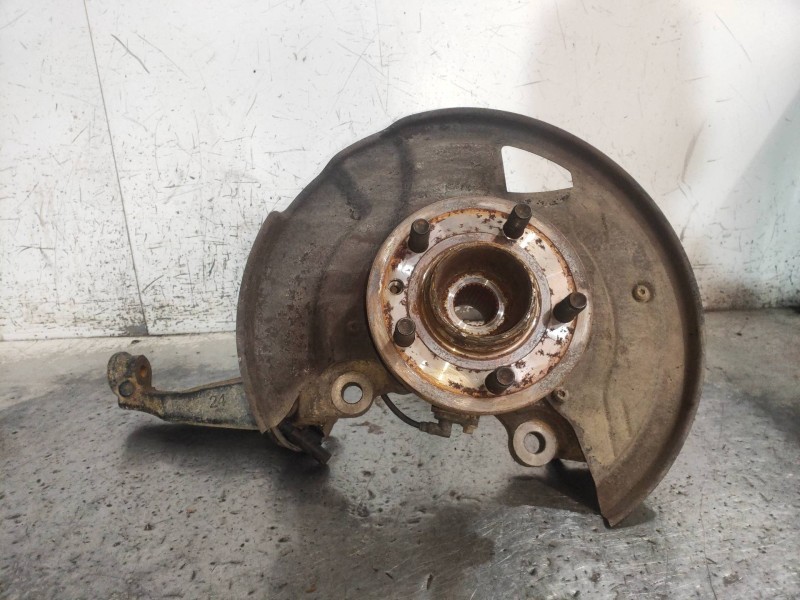 Recambio de mangueta delantera derecha para land rover discovery v6 td s referencia OEM IAM   