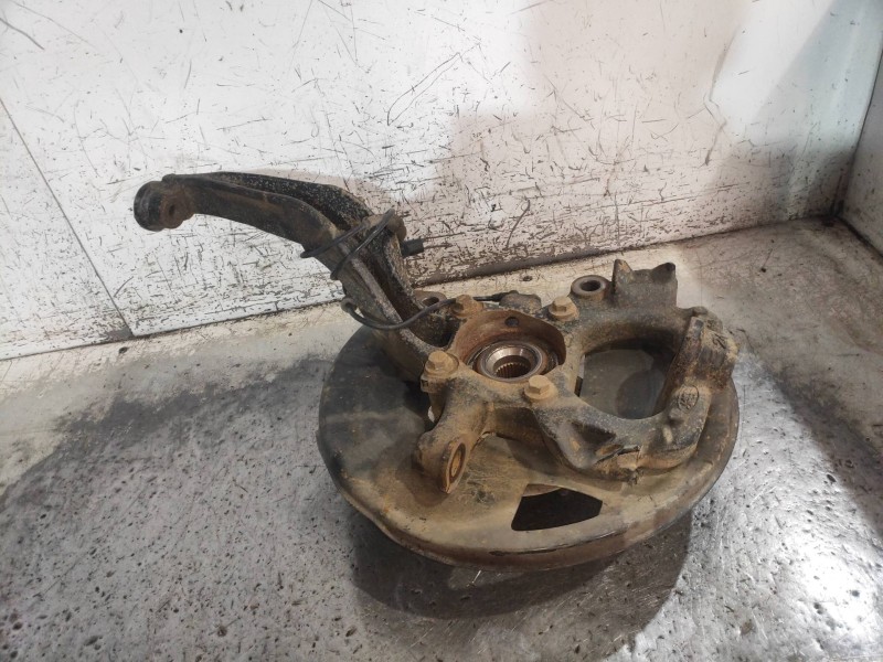 Recambio de mangueta delantera derecha para land rover discovery v6 td s referencia OEM IAM   
