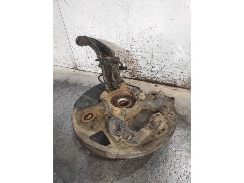 Recambio de mangueta delantera derecha para land rover discovery v6 td s referencia OEM IAM   