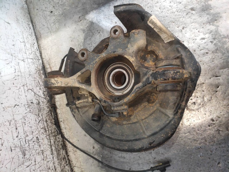 Recambio de mangueta trasera derecha para land rover discovery v6 td s referencia OEM IAM   