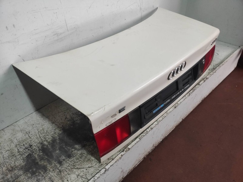 Recambio de tapa maletero para audi 100 berlina (c4) básico referencia OEM IAM   