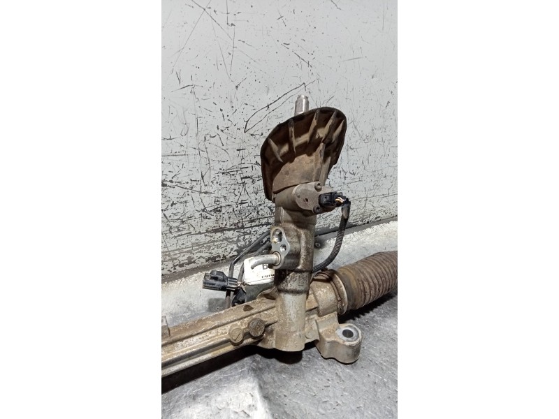 Recambio de cremallera direccion para ford focus berlina (cap) ambiente (d) referencia OEM IAM 5M513200  