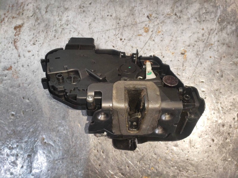 Recambio de motor cierre centralizado delantero derecho para land rover discovery v6 td s referencia OEM IAM FQJ000207  