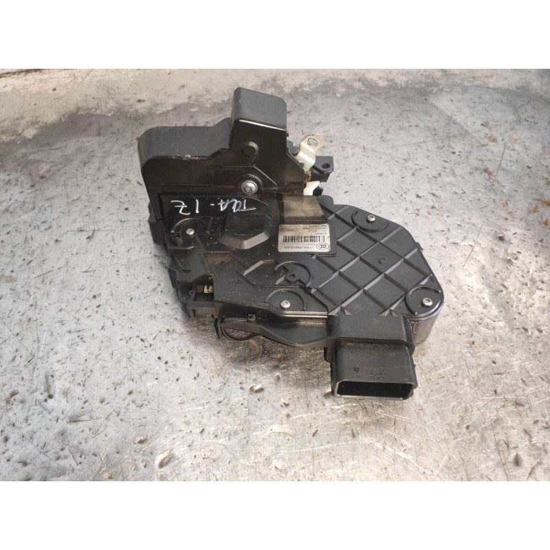 Recambio de motor cierre centralizado trasero izquierdo para land rover discovery v6 td s referencia OEM IAM 7H5A26413AA  