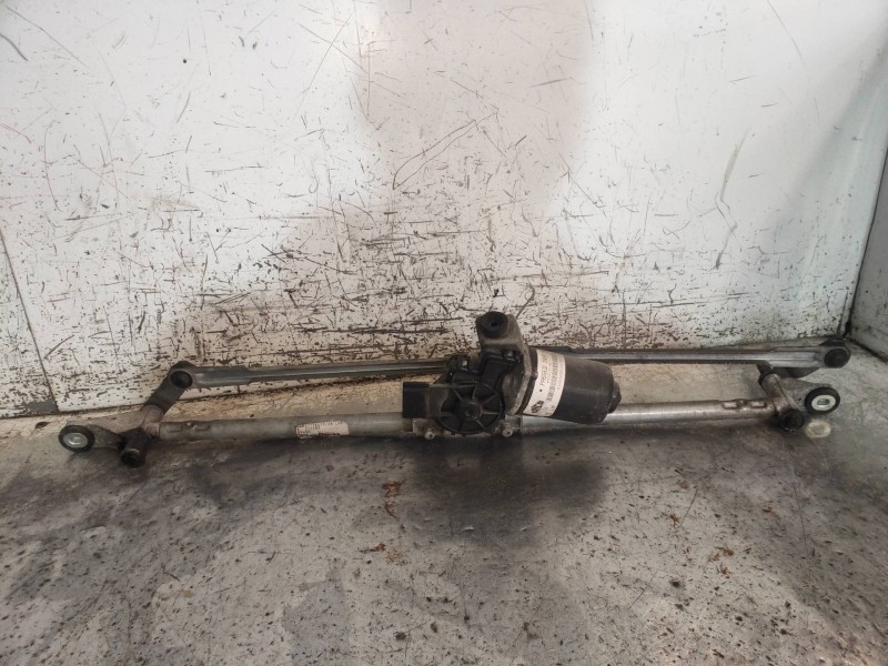 Recambio de motor limpia delantero para land rover discovery v6 td s referencia OEM IAM 6H2217A429AB  