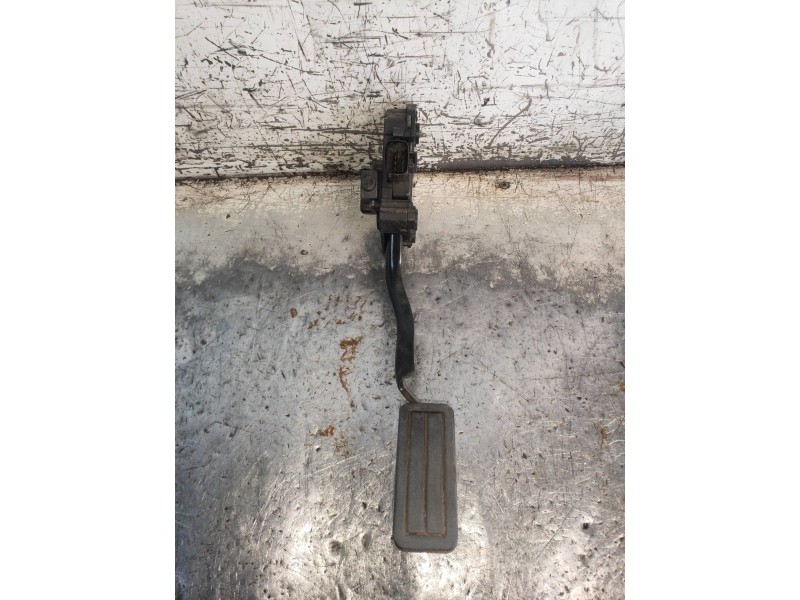 Recambio de potenciometro pedal para land rover discovery v6 td s referencia OEM IAM   