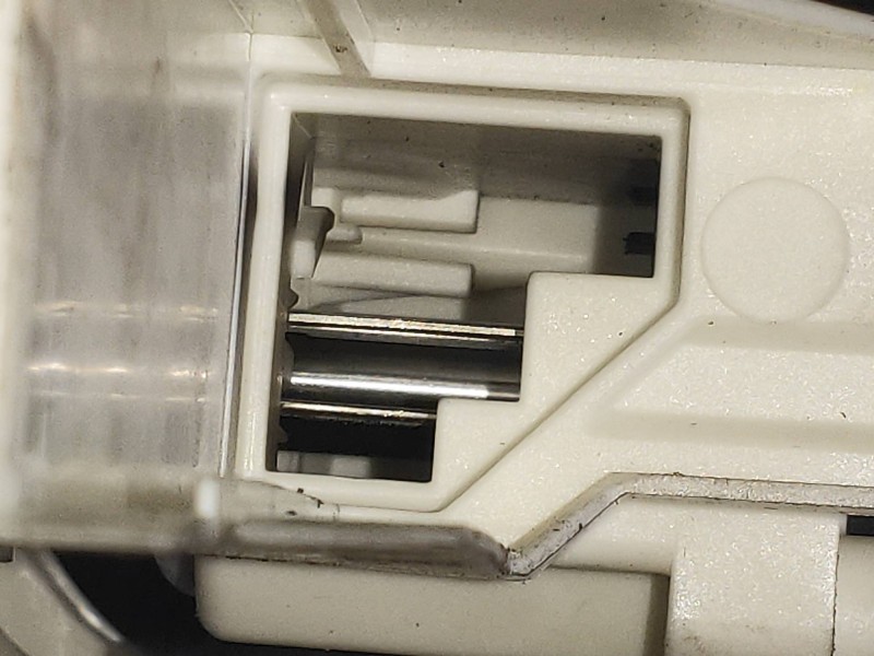 Recambio de elevalunas trasero izquierdo para land rover discovery v6 td s referencia OEM IAM 994486106  