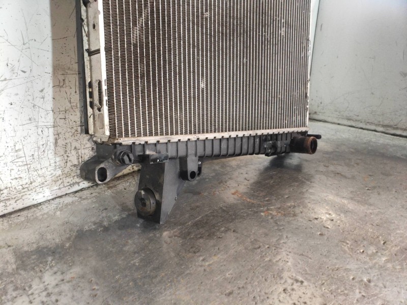 Recambio de radiador agua para land rover discovery v6 td s referencia OEM IAM   