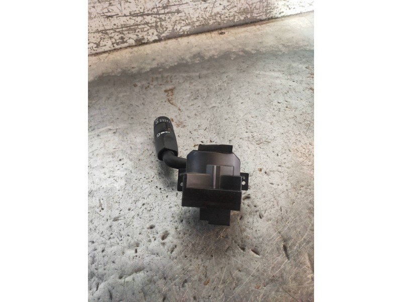 Recambio de mando limpia para land rover discovery v6 td s referencia OEM IAM   
