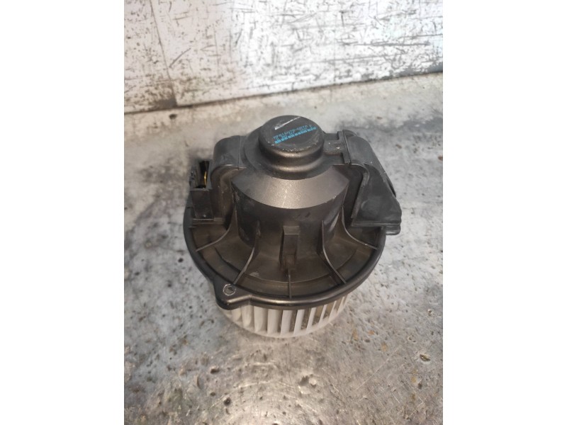 Recambio de motor calefaccion para land rover discovery v6 td s referencia OEM IAM MF0160700870  