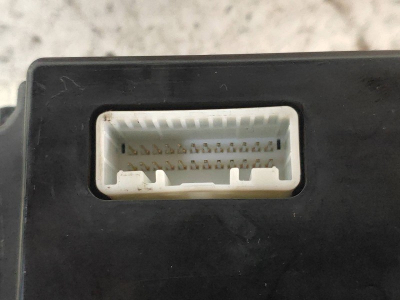 Recambio de mando calefaccion / aire acondicionado para land rover discovery v6 td s referencia OEM IAM JFC500930 MB1465705670 