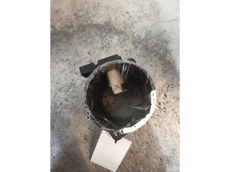 Recambio de caudalimetro para land rover discovery v6 td s referencia OEM IAM 5WK97010  