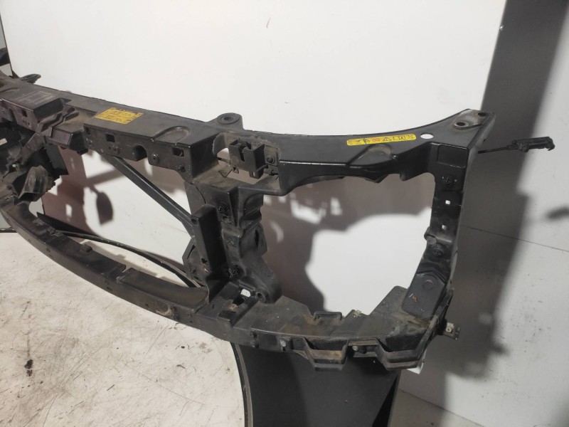 Recambio de panel frontal para land rover discovery v6 td s referencia OEM IAM   