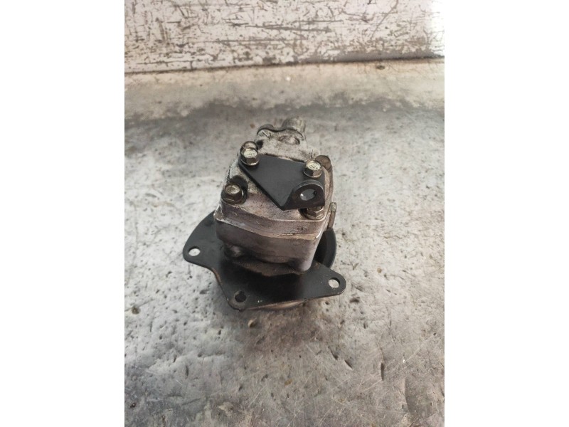 Recambio de bomba direccion para land rover discovery v6 td s referencia OEM IAM QVB500660  