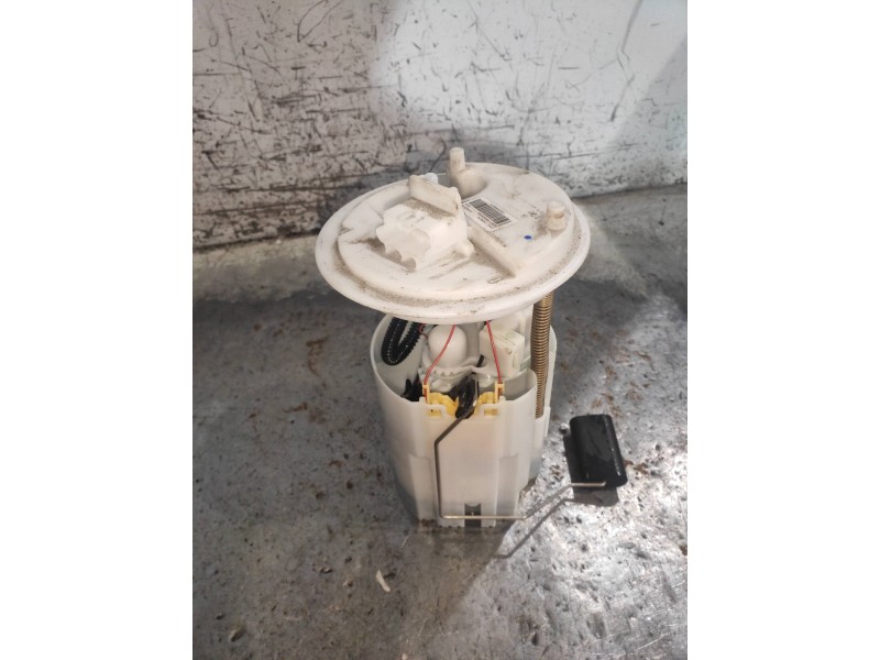 Recambio de bomba combustible para opel corsa e design line referencia OEM IAM 0580200292 13436579 