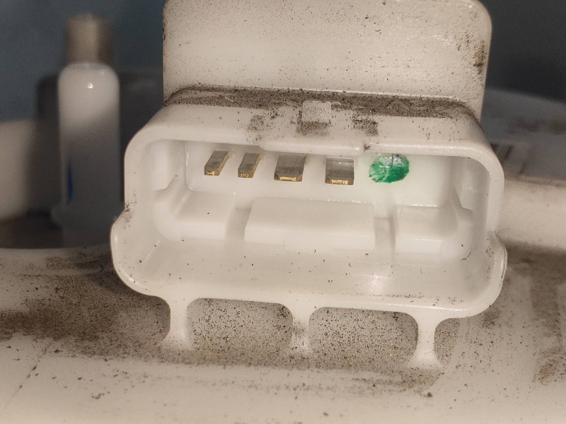 Recambio de bomba combustible para opel corsa e design line referencia OEM IAM 0580200292 13436579 