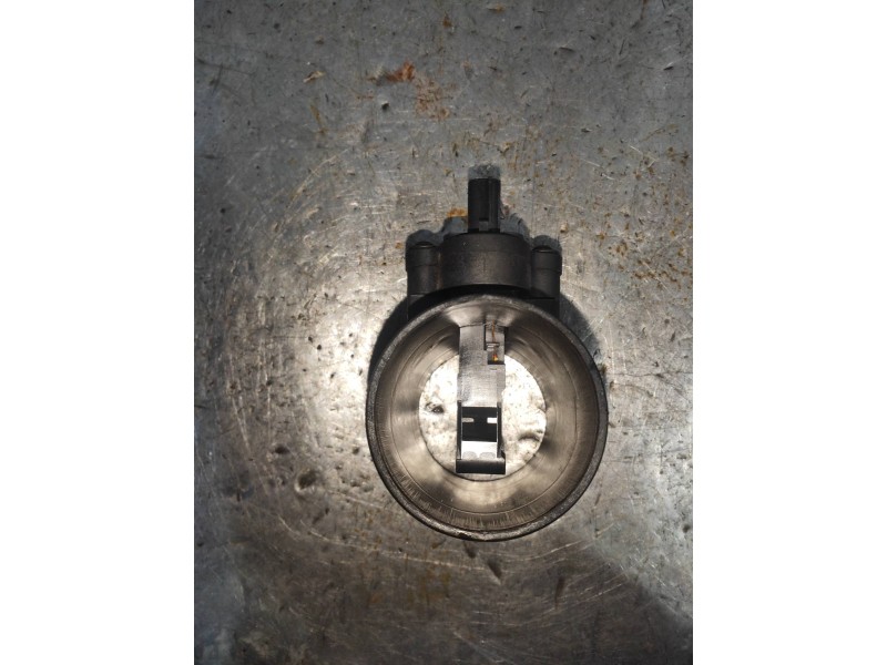 Recambio de caudalimetro para opel corsa e design line referencia OEM IAM 460023377  