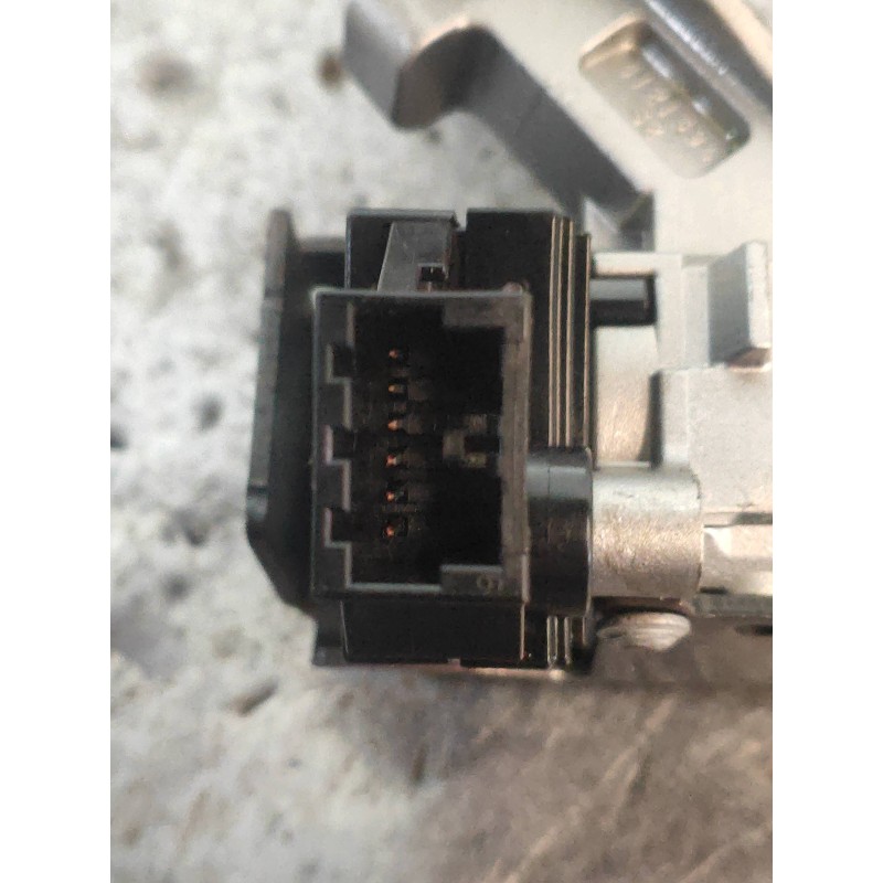 Recambio de conmutador de arranque para opel corsa e design line referencia OEM IAM 13496392  