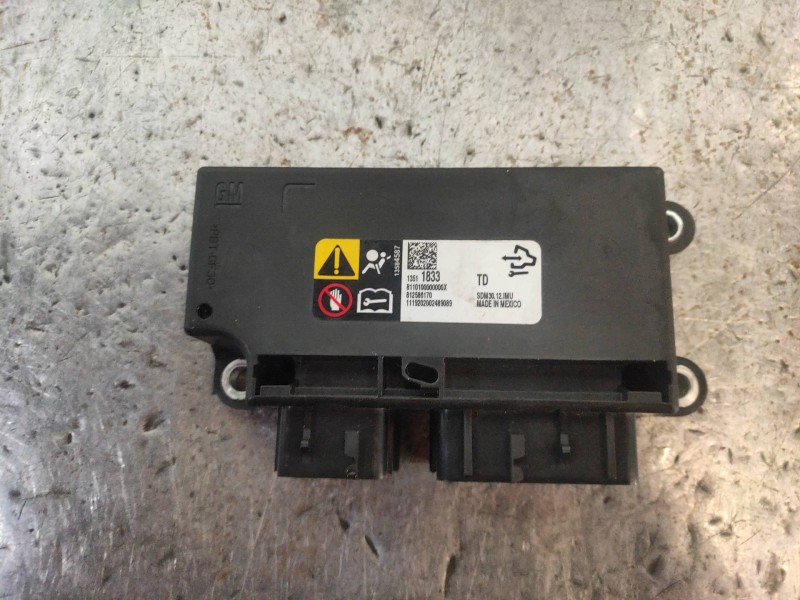 Recambio de centralita airbag para opel corsa e design line referencia OEM IAM 13511833  