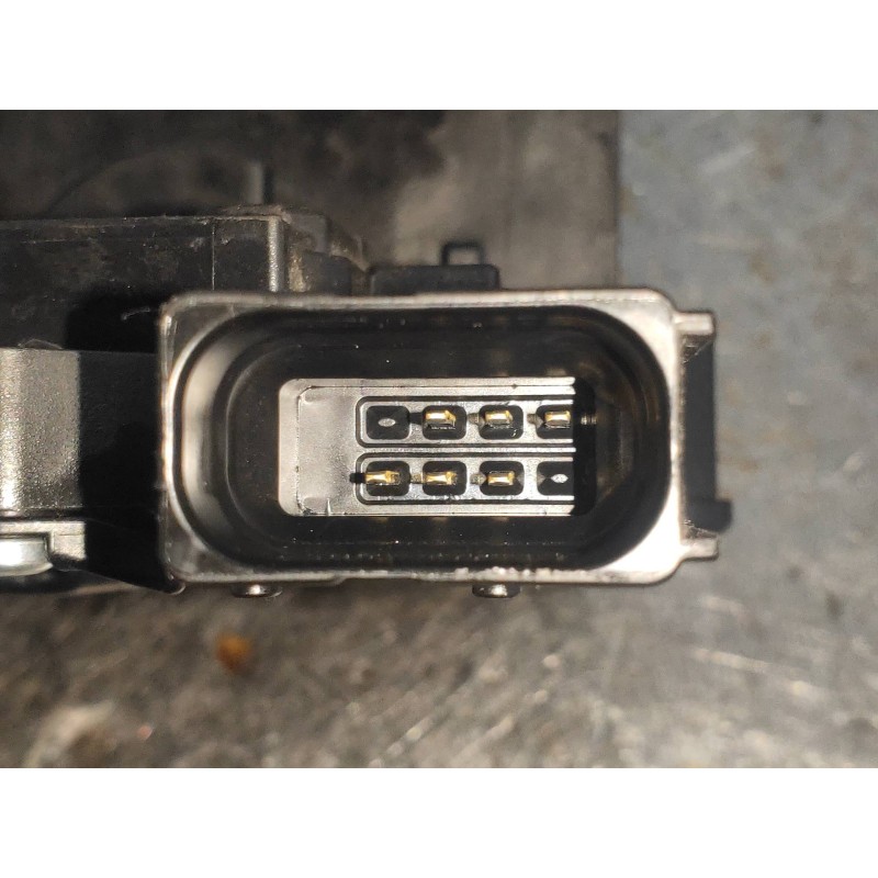 Recambio de motor cierre centralizado delantero derecho para opel corsa e design line referencia OEM IAM 13431840  