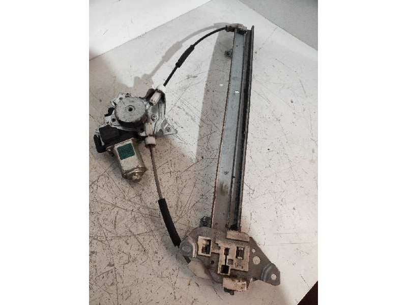 Recambio de elevalunas delantero derecho para nissan x-trail (t30) comfort referencia OEM IAM 807308991C 2174075A 807208H30A