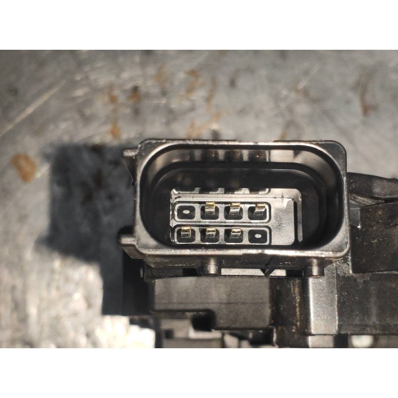 Recambio de motor cierre centralizado trasero derecho para opel corsa e design line referencia OEM IAM 13431845  