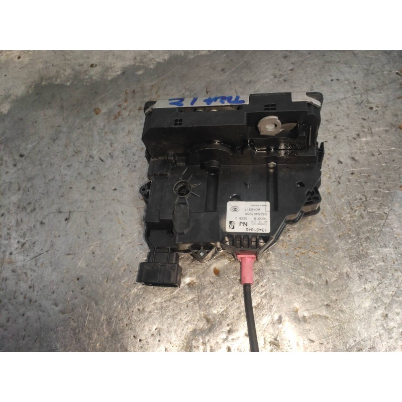 Recambio de motor cierre centralizado trasero izquierdo para opel corsa e design line referencia OEM IAM 13431842  