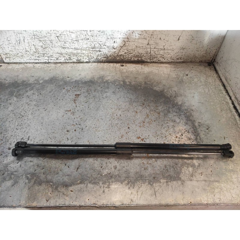 Recambio de amortiguadores maletero / porton para opel corsa e design line referencia OEM IAM 39089133 315005777 
