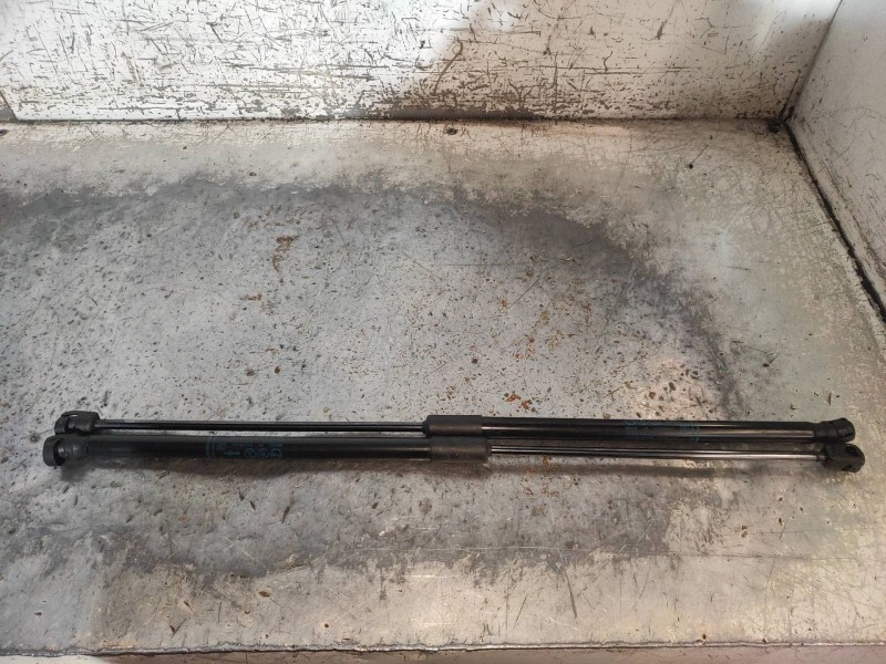 Recambio de amortiguadores maletero / porton para opel corsa e design line referencia OEM IAM 39089133 315005777 