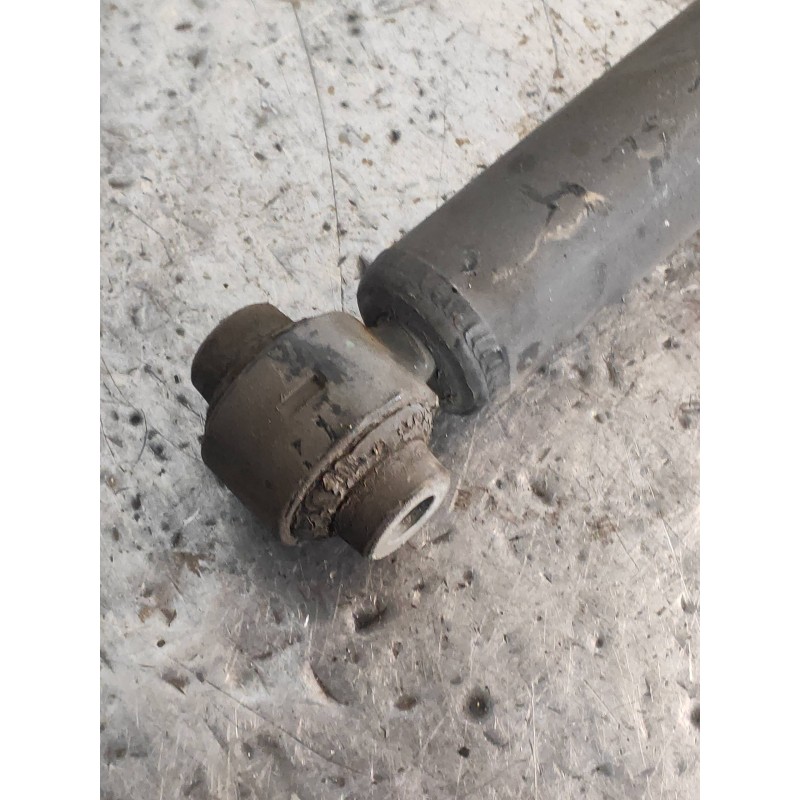 Recambio de amortiguador trasero izquierdo para opel corsa e design line referencia OEM IAM 13432672 22286399 