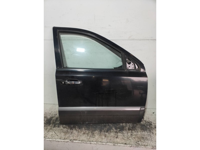 Recambio de puerta delantera derecha para kia sorento 2.5 crdi ex referencia OEM IAM   5P