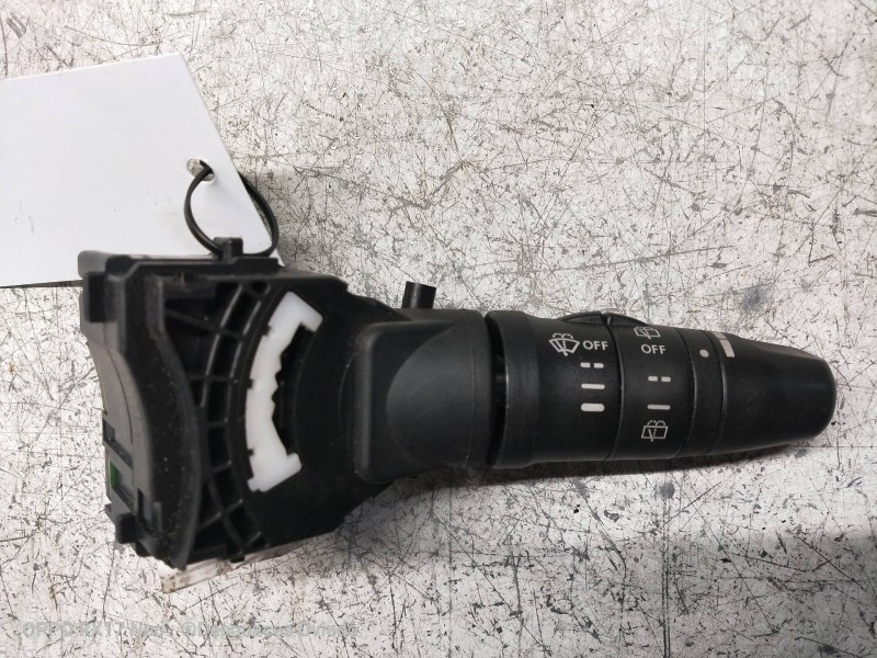 Recambio de mando limpia para nissan x-trail (t30) comfort referencia OEM IAM   