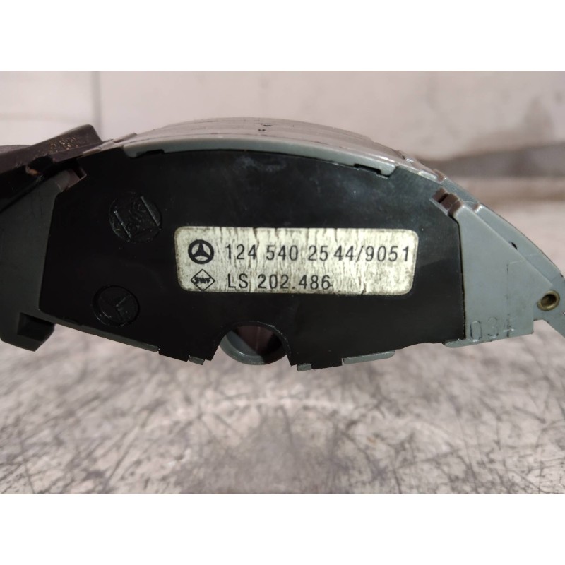 Recambio de mando multifuncion para mercedes clase e (w124) berlina e 300 diesel (124.131) referencia OEM IAM 1245402544  