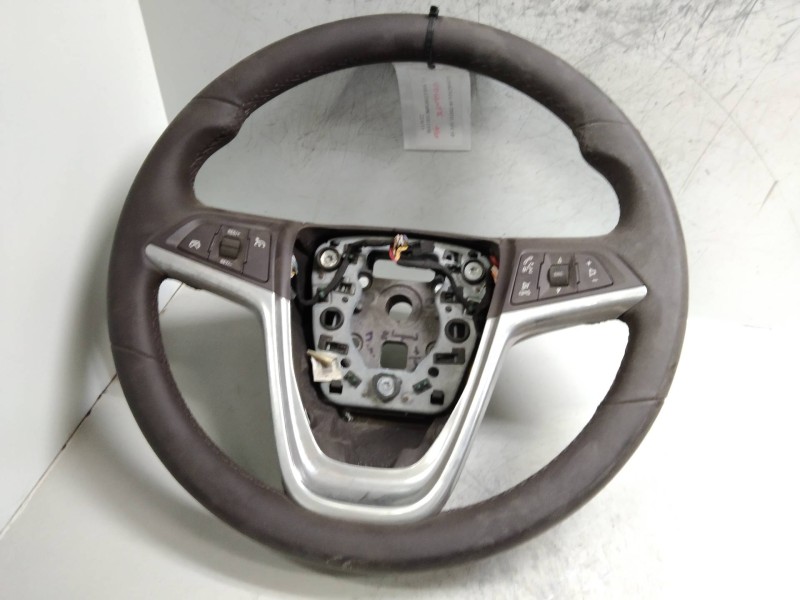 Recambio de volante para opel insignia berlina 2.0 16v cdti referencia OEM IAM   