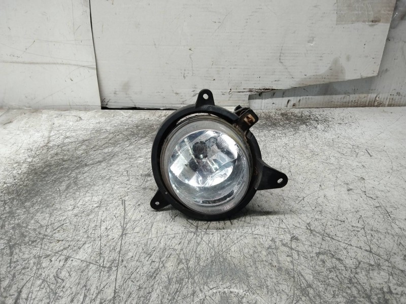 Recambio de faro antiniebla izquierdo para kia sorento 2.5 crdi ex referencia OEM IAM 922013EO  