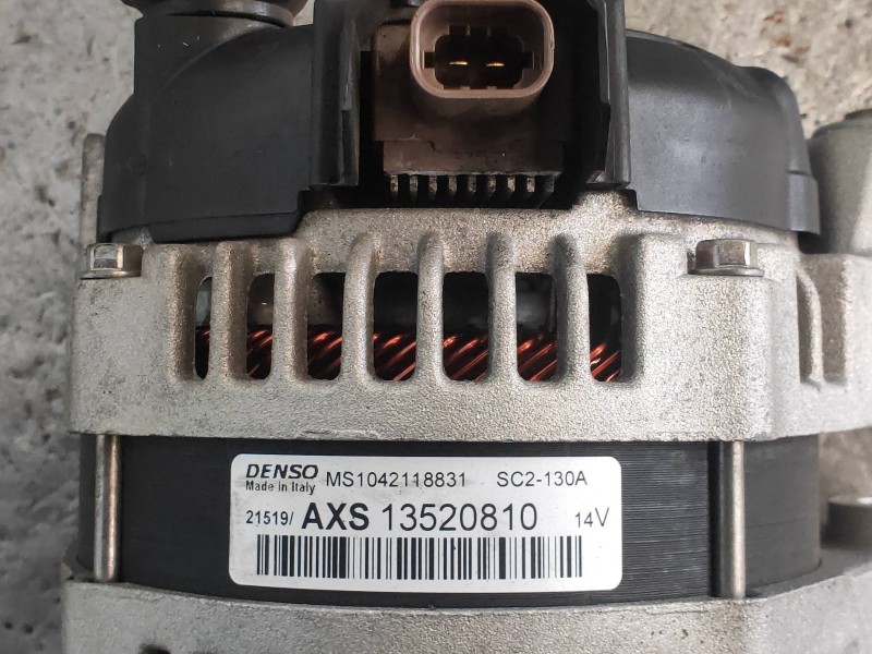 Recambio de alternador para opel corsa e design line referencia OEM IAM MS1042118831 13520810 