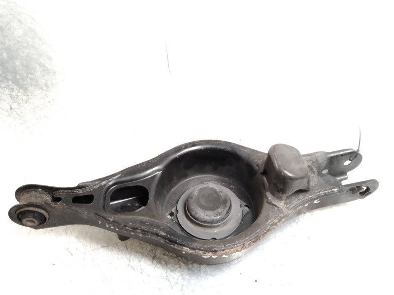 Recambio de brazo suspension inferior trasero izquierdo para mazda 6 kombi (gh) 2.0 turbodiesel cat referencia OEM IAM   