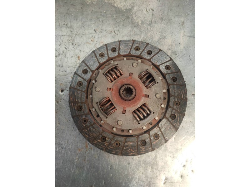 Recambio de kit embrague para ford escort berlina/turnier celebration berlina referencia OEM IAM   