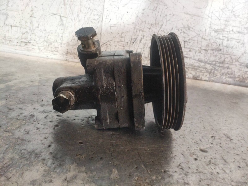 Recambio de bomba direccion para bmw serie 5 berlina (e34) 525tds referencia OEM IAM 7681955236 6372684 