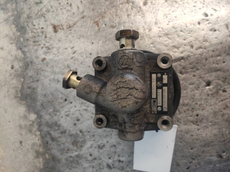Recambio de bomba direccion para bmw serie 5 berlina (e34) 525tds referencia OEM IAM 7681955236 6372684 