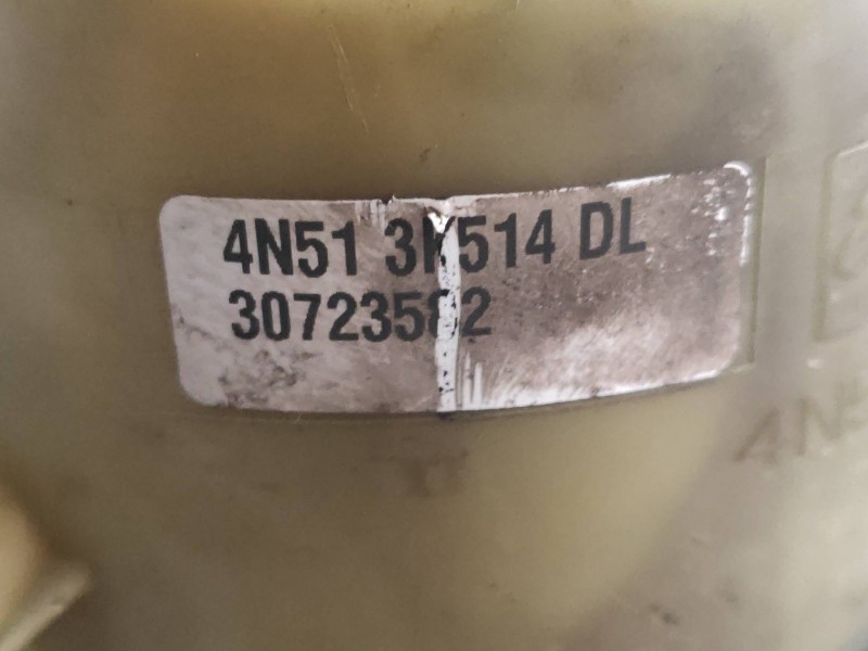 Recambio de bomba direccion para volvo s40 berlina 2.0 d kinetic referencia OEM IAM 4N513K514DL 30723582 