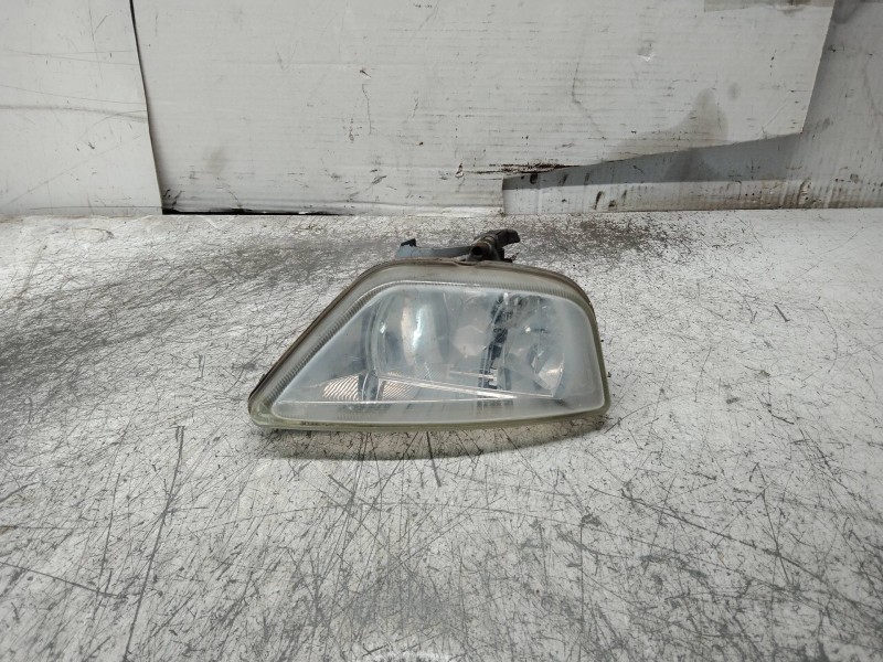 Recambio de faro antiniebla derecho para ford focus turnier (cak) ambiente referencia OEM IAM 2M5115K201AG  