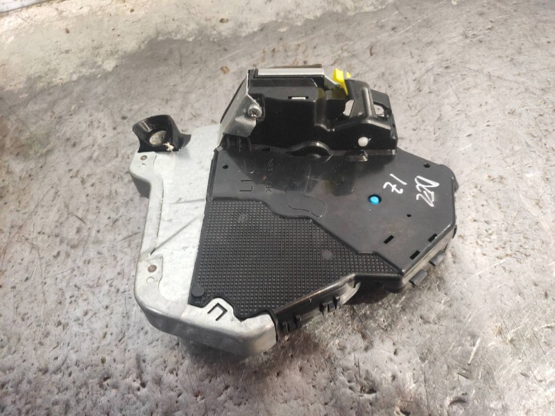 Recambio de motor cierre centralizado delantero izquierdo para lexus is 300h referencia OEM IAM   