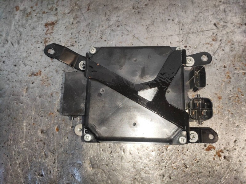 Recambio de modulo electronico para lexus is 300h referencia OEM IAM 8965053430  