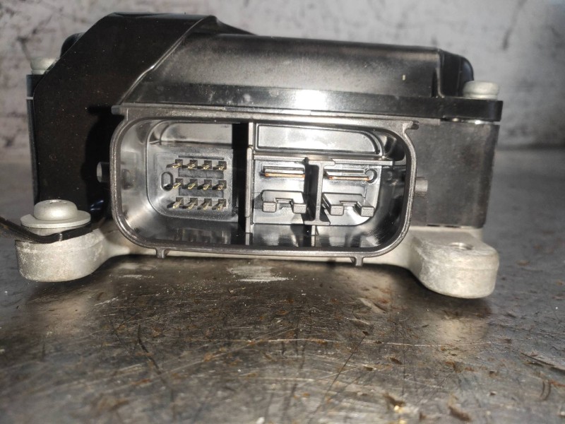 Recambio de modulo electronico para lexus is 300h referencia OEM IAM 8965053430  