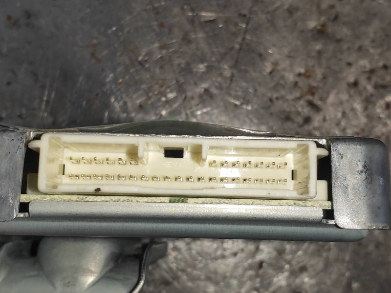 Recambio de modulo electronico para lexus is 300h referencia OEM IAM 8815053112 0368004860 